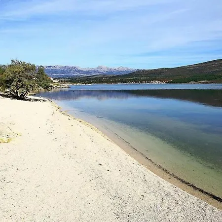 Beachfront Noa With Heated Pool