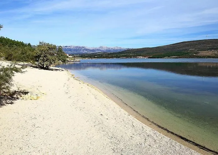 Beachfront Noa With Heated Pool